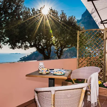 Gabrisa Hotel 4*