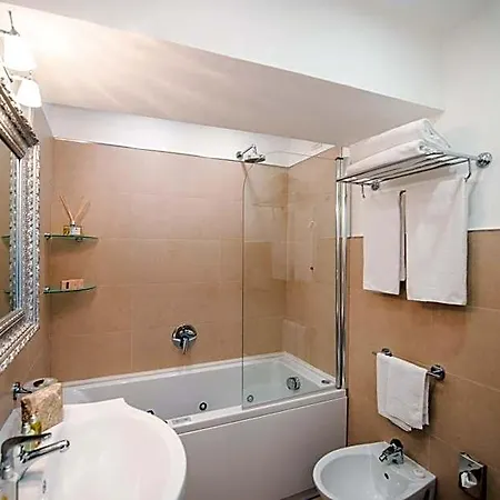 Hotel Gabrisa 4*