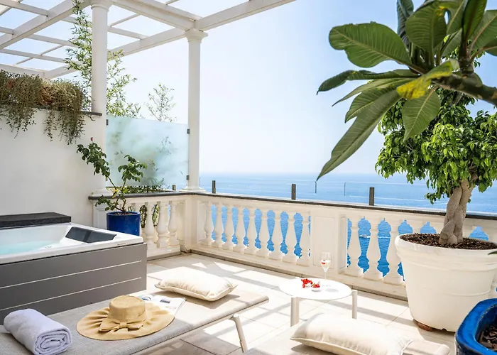 Otel Gabrisa 4*