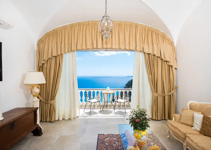 Gabrisa Hotel